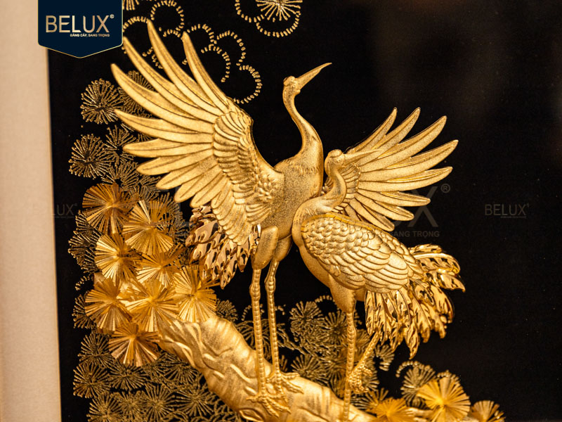 Tranh Tùng Hạc diên niên dát vàng 24k 32x25cm